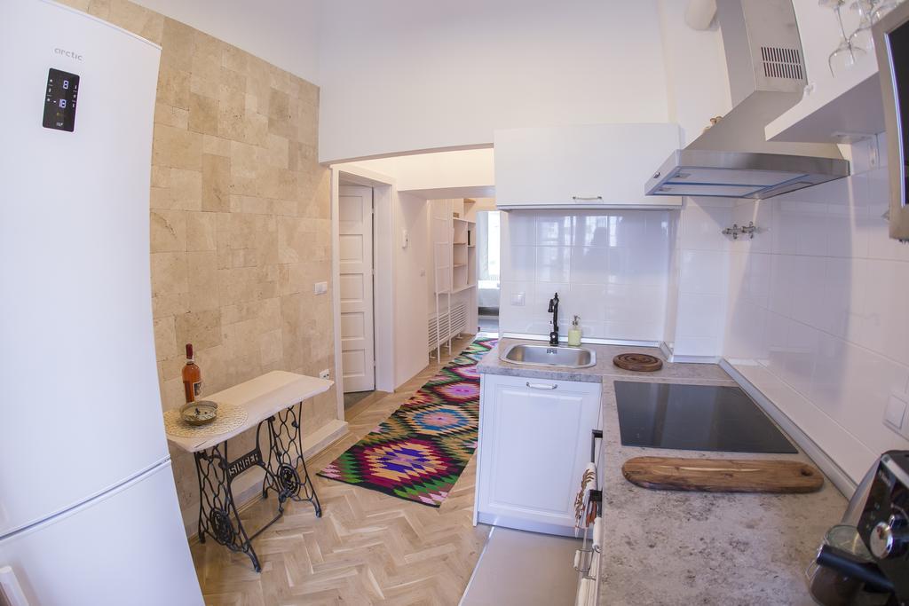 Neo Apartment Eroilor Cluj-Napoca Eksteriør billede