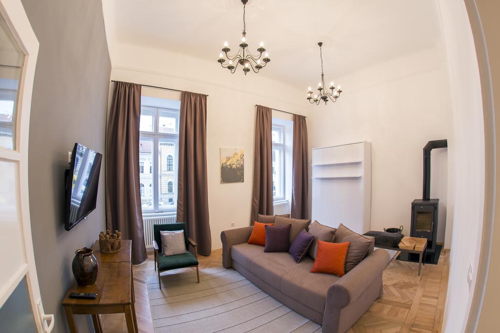Neo Apartment Eroilor Cluj-Napoca Eksteriør billede